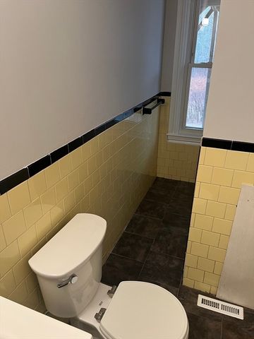 230A South Street A, Plainville, MA 02762