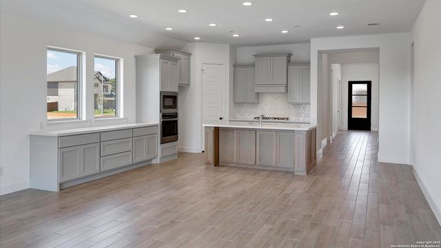 500 Pony Bend, Boerne, TX 78006