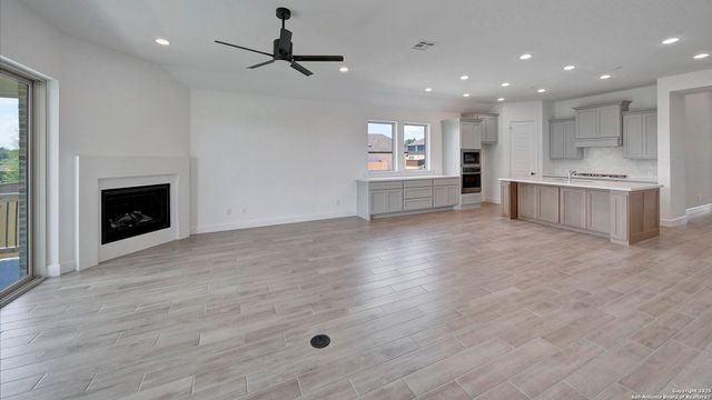 500 Pony Bend, Boerne, TX 78006