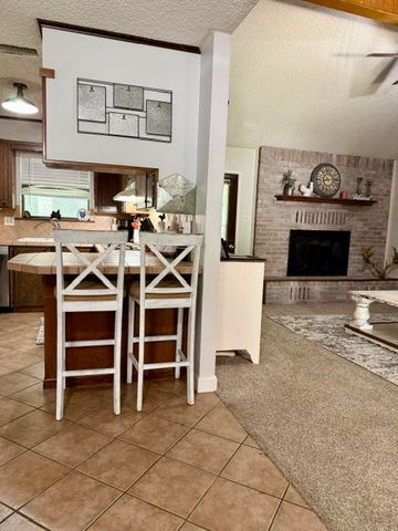 301 Bluebonnet Street, Stephenville, TX 76401