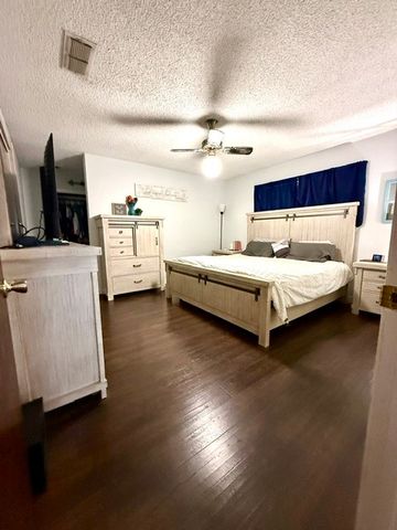 301 Bluebonnet Street, Stephenville, TX 76401