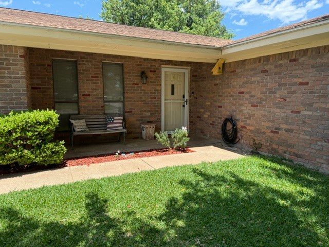 301 Bluebonnet Street, Stephenville, TX 76401