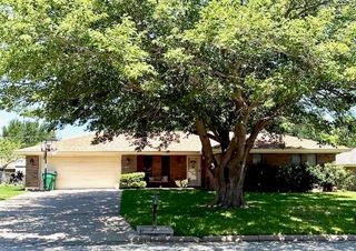 301 Bluebonnet Street, Stephenville, TX 76401