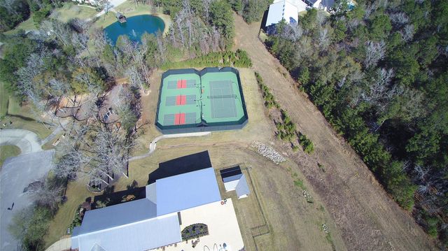 23481 Cannondale Loop, Montgomery, TX 77316