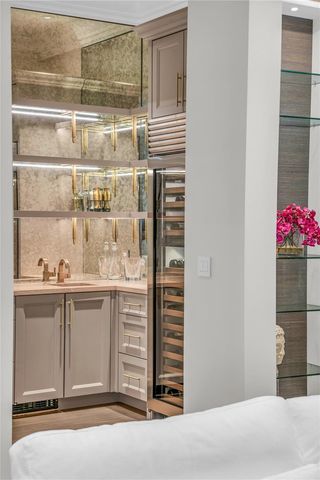 637 N PARK AVENUE, Winter Park, FL 32789