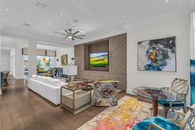 637 N PARK AVENUE, Winter Park, FL 32789