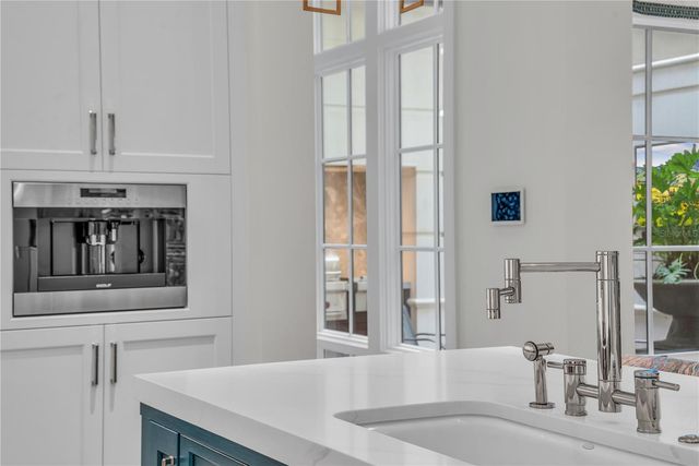 637 N PARK AVENUE, Winter Park, FL 32789