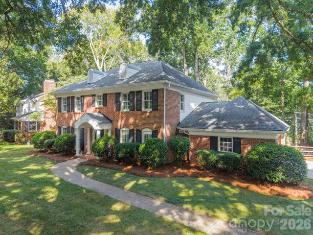 3821 Silver Bell Drive, Charlotte, NC 28211