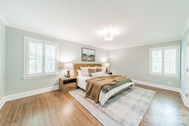 3821 Silver Bell Drive, Charlotte, NC 28211