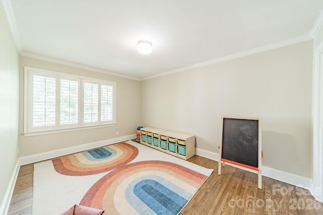 3821 Silver Bell Drive, Charlotte, NC 28211