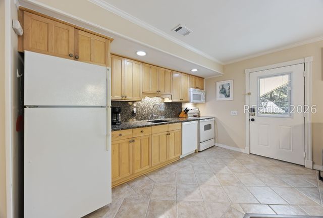 217 Cordillo Pkwy Apt C5, Hilton Head Island, SC 29928