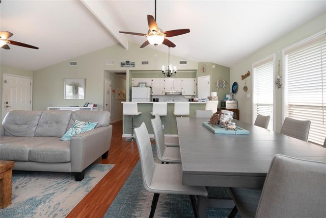 4729 Jolly Roger Road, Jamaica Beach, TX 77554