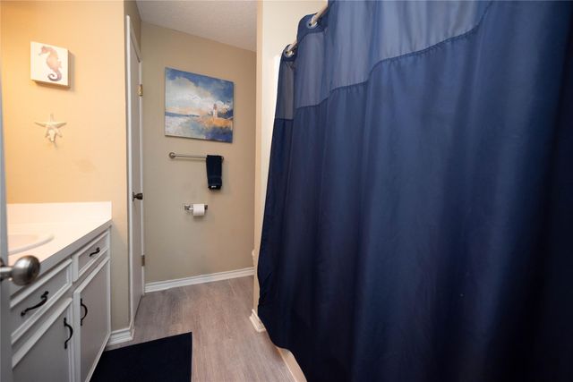 4729 Jolly Roger Road, Jamaica Beach, TX 77554