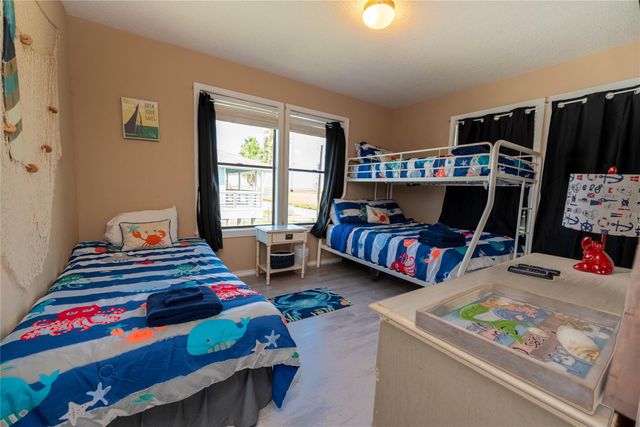 4729 Jolly Roger Road, Jamaica Beach, TX 77554