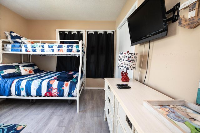 4729 Jolly Roger Road, Jamaica Beach, TX 77554