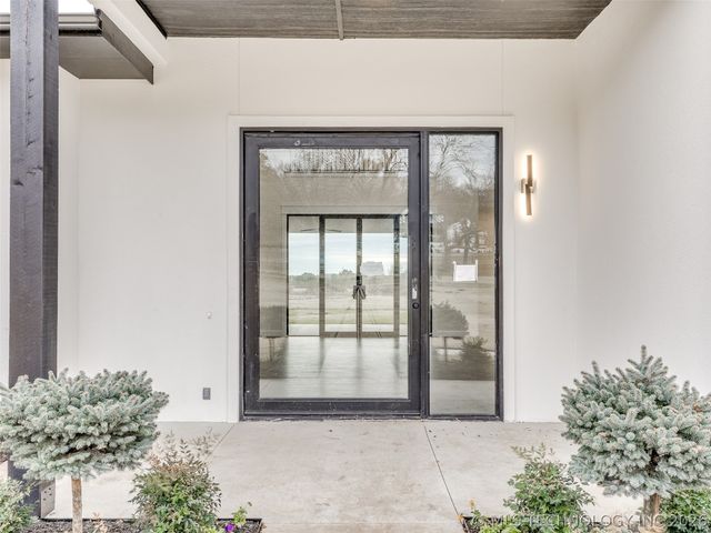 3022 W 81st Street, Tulsa, OK 74132