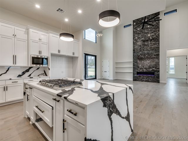 3022 W 81st Street, Tulsa, OK 74132
