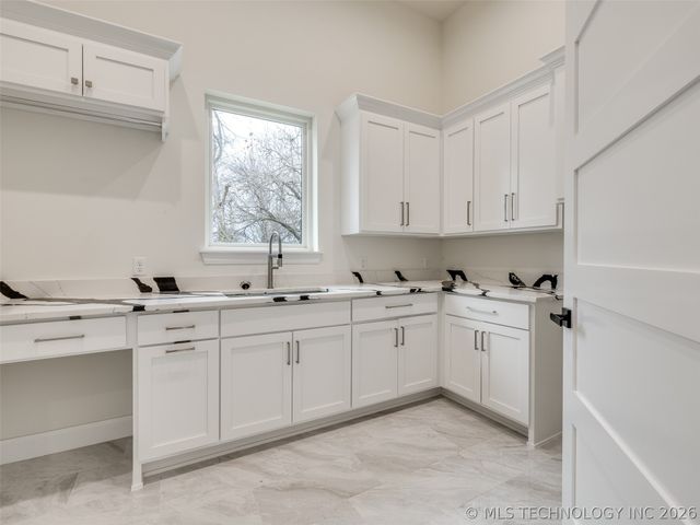 3022 W 81st Street, Tulsa, OK 74132