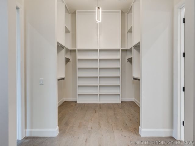3022 W 81st Street, Tulsa, OK 74132
