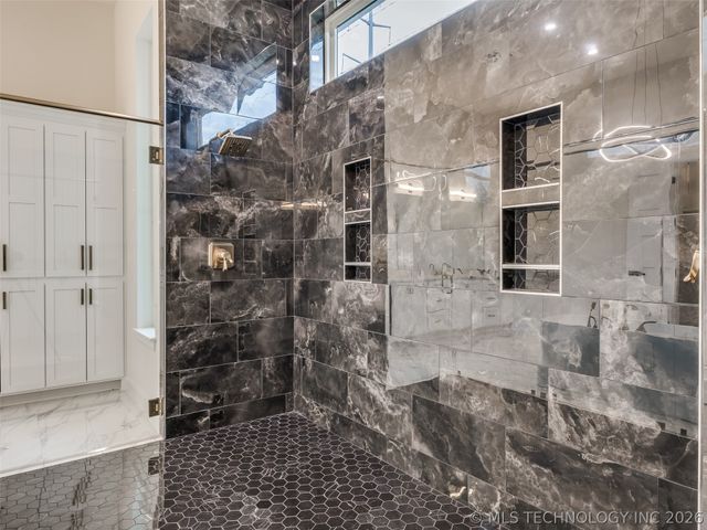 3022 W 81st Street, Tulsa, OK 74132