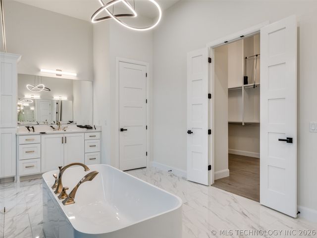 3022 W 81st Street, Tulsa, OK 74132