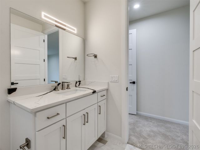 3022 W 81st Street, Tulsa, OK 74132