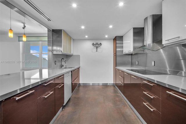 199 Ocean Lane Dr 1009, Key Biscayne, FL 33149