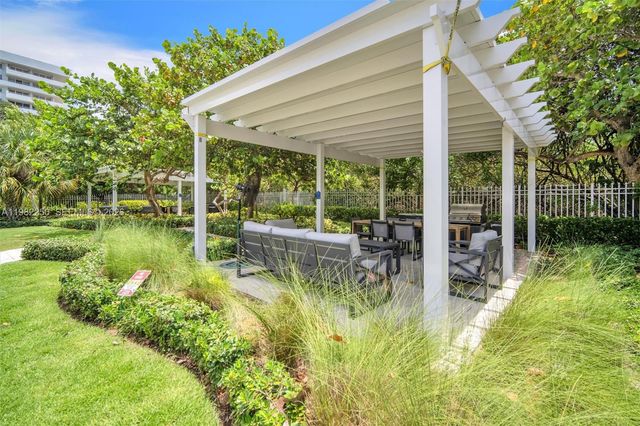 199 Ocean Lane Dr 1009, Key Biscayne, FL 33149