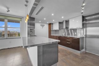 199 Ocean Lane Dr 1009, Key Biscayne, FL 33149