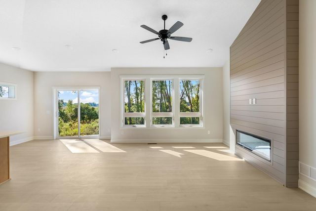 1616 Spruce Street, Farmington, MN 55024
