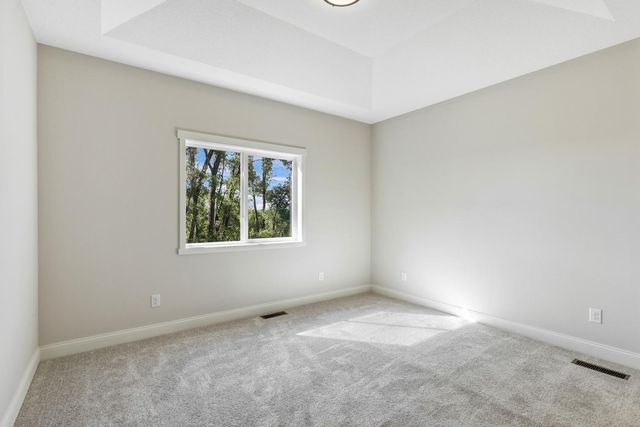 1616 Spruce Street, Farmington, MN 55024
