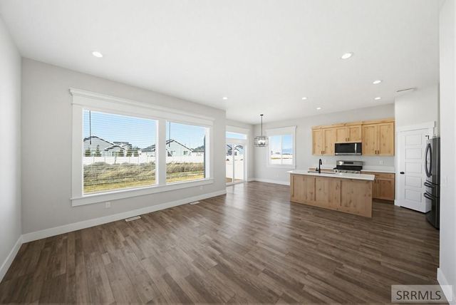 4625 Weatherby Way, Idaho Falls, ID 83401