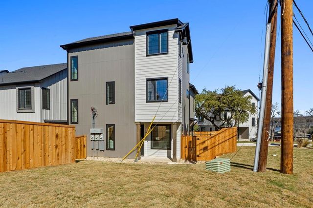 1736 Bunche RD Building 1, Austin, TX 78721