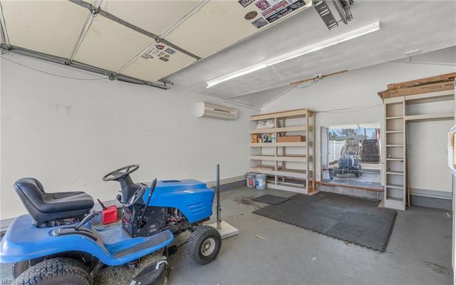 8212 Mona AVE, Norfolk, VA 23518