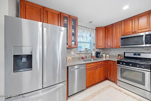 24 WESTFALLS Lane, Palm Coast, FL 32164