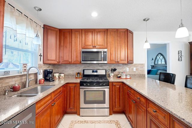 24 WESTFALLS Lane, Palm Coast, FL 32164