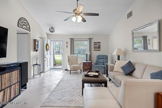24 WESTFALLS Lane, Palm Coast, FL 32164