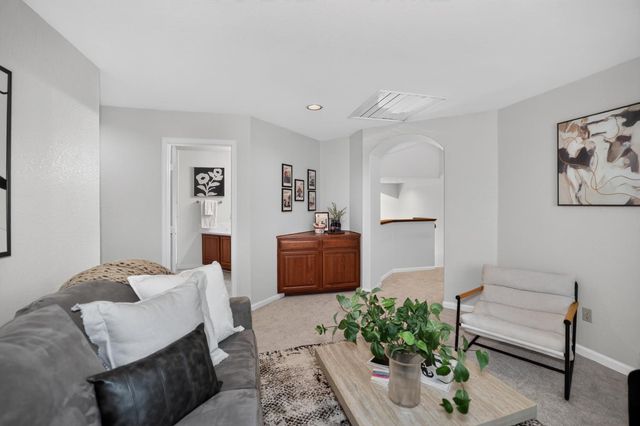 5357 Swindon Rd, Rocklin, CA 95765