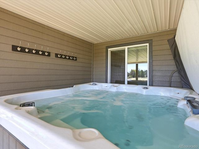 1630 Peregrine Court, Broomfield, CO 80020