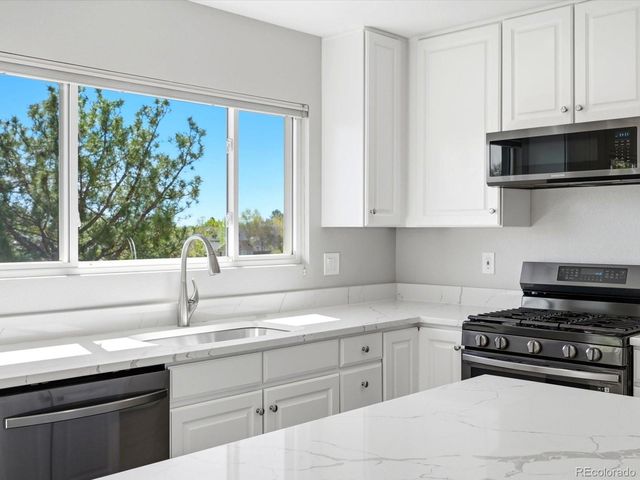 1630 Peregrine Court, Broomfield, CO 80020