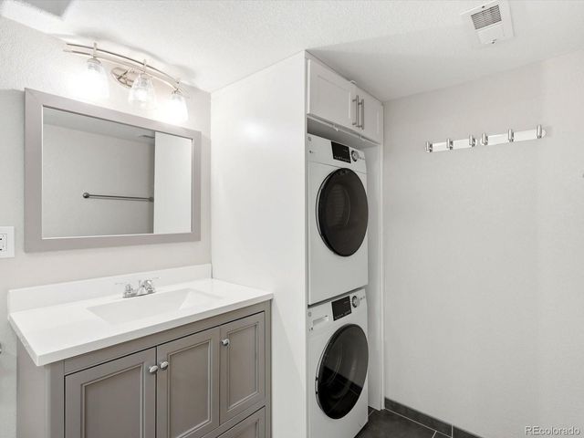 1630 Peregrine Court, Broomfield, CO 80020