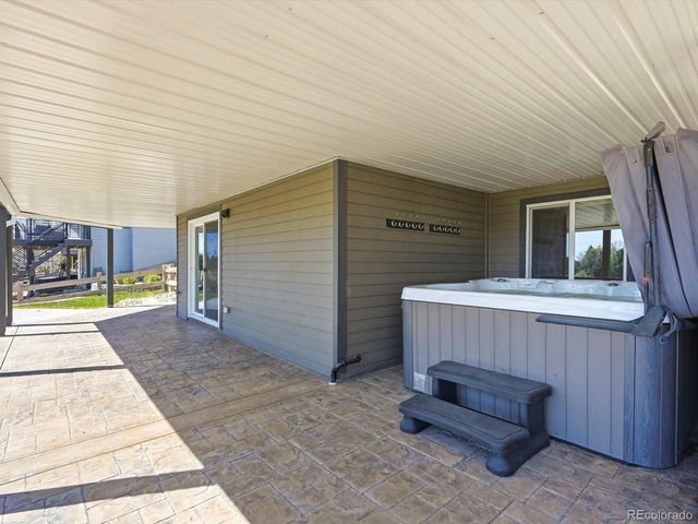 1630 Peregrine Court, Broomfield, CO 80020