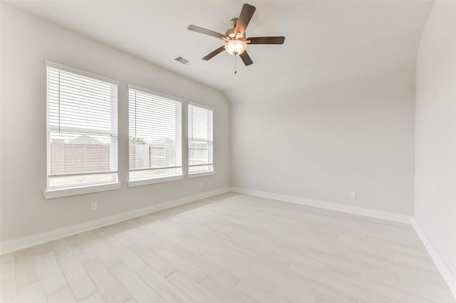 3113 Hidden Mist Drive, Texas City, TX 77510