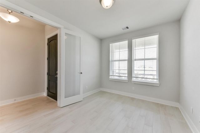 3113 Hidden Mist Drive, Texas City, TX 77510