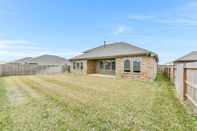 3113 Hidden Mist Drive, Texas City, TX 77510