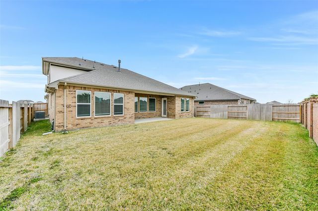 3113 Hidden Mist Drive, Texas City, TX 77510