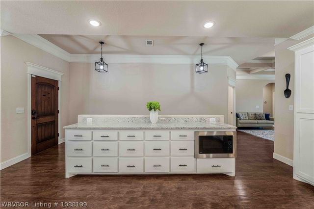 1825 Ebbing Loop, Barling, AR 72923