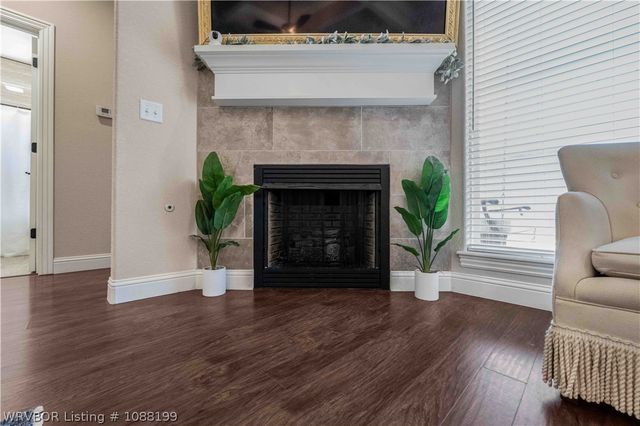 1825 Ebbing Loop, Barling, AR 72923