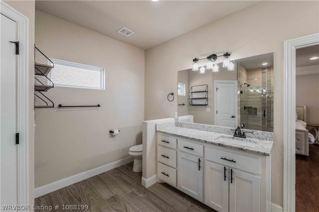 1825 Ebbing Loop, Barling, AR 72923