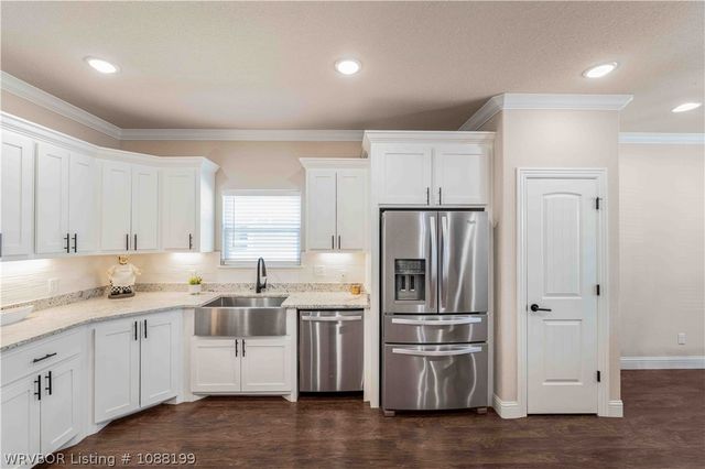 1825 Ebbing Loop, Barling, AR 72923